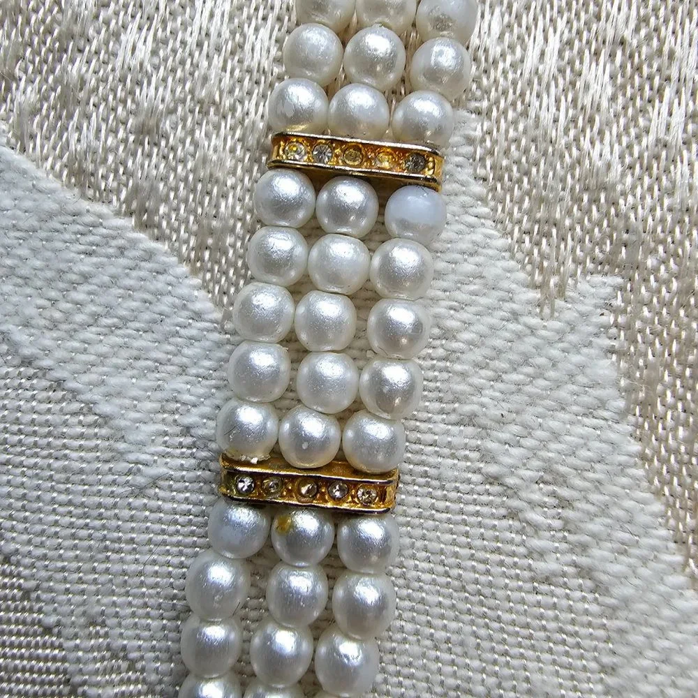 Eastman Quartz Gold Tone Pearl Rhinestone Watch - Picture 11 of 16